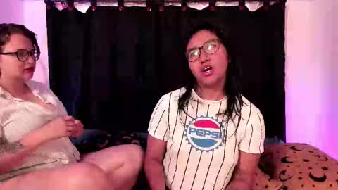 Snapshot of crazy_cakes_ chatting on 02-15-26, 04:36 Lexie Rose online show from 02-15-26, 04:36