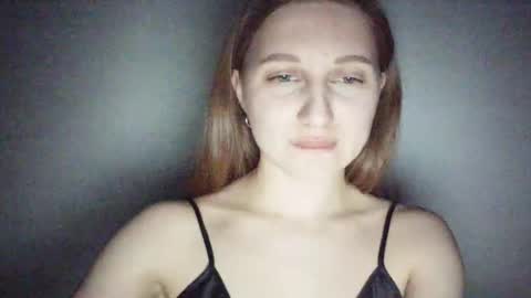 crazy_kisses_ online show from 05-03-26, 06:03