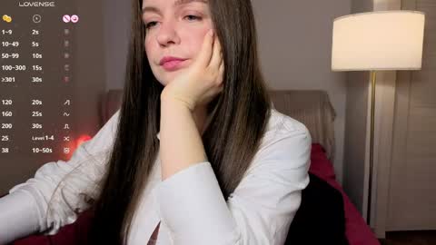 crazy_space11 online show from 04-15-26, 07:04