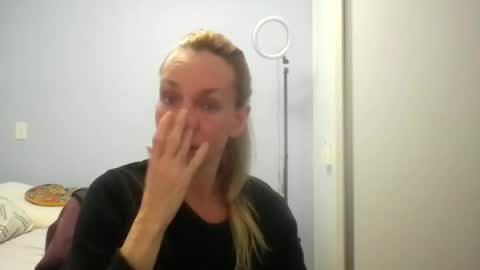 Anny online show from 06-19-26, 12:26