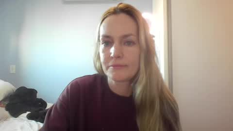 Anny online show from 07-10-26, 10:51