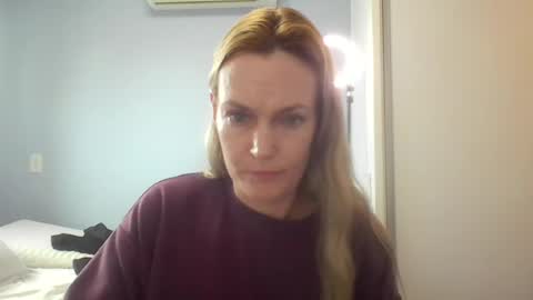 Anny online show from 07-15-26, 10:53