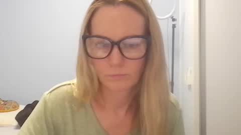 Anny online show from 07-30-26, 12:09
