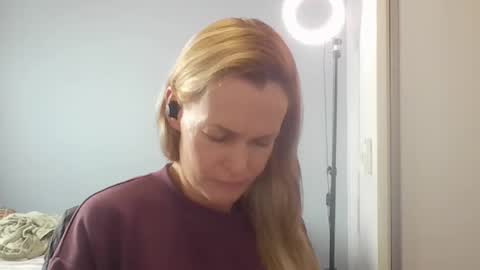 Anny online show from 07-30-26, 12:15