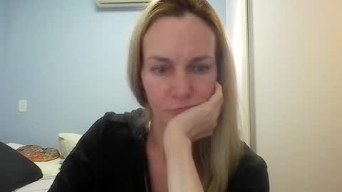 Anny online show from 07-31-26, 06:40