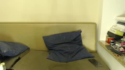 Kelly   online show from 02-12-25, 07:45