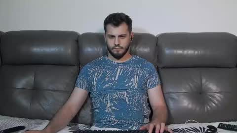 Crazy online show from 05-31-26, 08:32