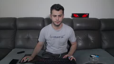 Crazy online show from 07-10-26, 10:51