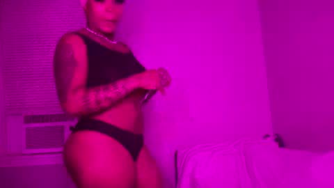 PHANTOMTARGARYENXXX online show from 12-08-24, 01:56