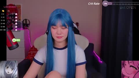 Snapshot of creammeow chatting on 01-31-25, 07:07 Alina online show from 01-31-25, 07:07