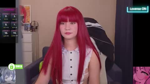 Snapshot of creammeow chatting on 09-26-25, 02:48 Alina online show from 09-26-25, 02:48