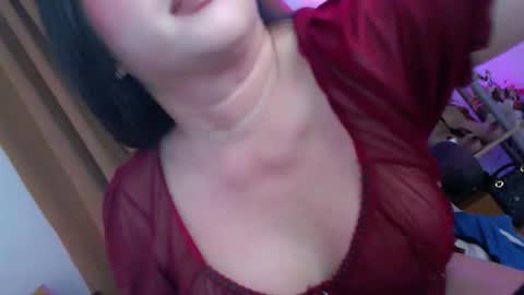 A S H L Y online show from 04-11-26, 11:03