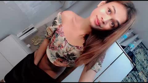 Delilah online show from 10-25-25, 09:39