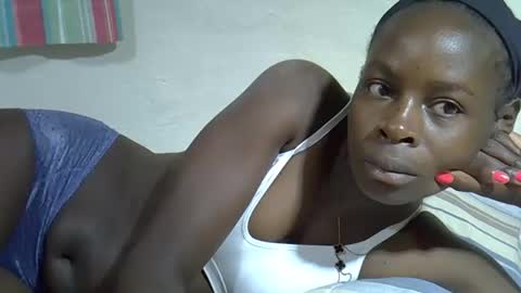 Snapshot of creamy_pussie chatting on 03-02-26, 08:32 creamy_pussie online show from 03-02-26, 08:32