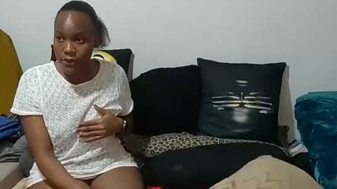 Snapshot of creamyhub chatting on 11-08-25, 07:19 creamyhub online show from 11-08-25, 07:19