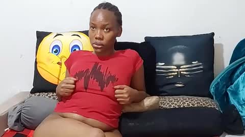 creamyhub online show from 12-16-25, 06:07