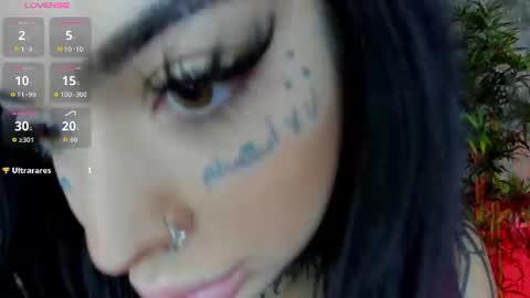 Sophie online show from 06-12-26, 06:01