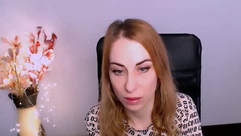 Lera online show from 12-14-25, 01:27