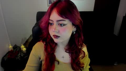 Snapshot of crimson_tati chatting on 10-14-25, 03:51 Tatiana online show from 10-14-25, 03:51