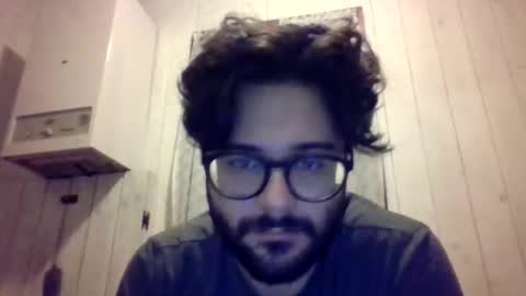 Snapshot of cris1758 chatting on 12-04-25, 06:01 cris1758 online show from 12-04-25, 06:01