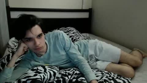 Snapshot of cris_peace chatting on 10-19-25, 01:28 JOIN IN A FAN CLUB AND YOU WILL HAVE 90 OF MY PHOTOVIDEO FREE FANSLY - online show from 10-19-25, 01:28