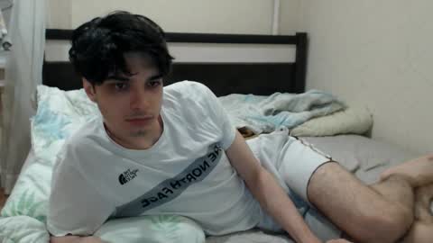 Snapshot of cris_peace chatting on 10-30-25, 01:18 JOIN IN A FAN CLUB AND YOU WILL HAVE 90 OF MY PHOTOVIDEO FREE FANSLY - online show from 10-30-25, 01:18