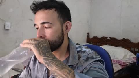 cris_simons online show from 12-15-24, 03:24