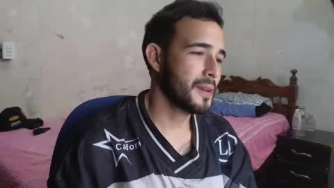 cris_simons online show from 02-11-25, 01:31