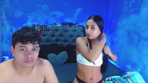 Snapshot of crisandmery chatting on 09-09-25, 04:12 CRISANDMERY online show from 09-09-25, 04:12