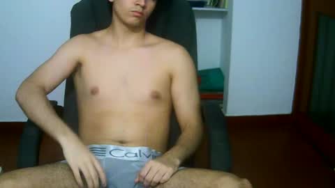 crisexy3 online show from 06-30-26, 04:57