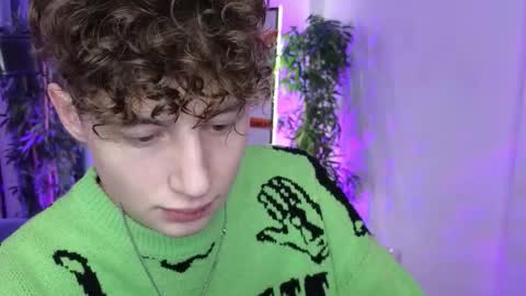 Chris online show from 11-13-25, 03:33