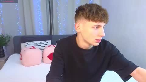 Chris online show from 11-27-25, 02:52