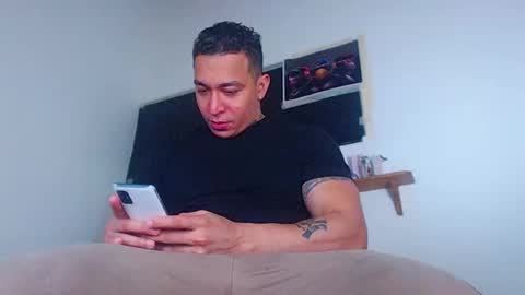 Cristopher online show from 10-05-25, 12:53