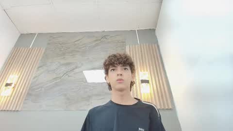 Snapshot of criss_allen1 chatting on 11-24-25, 12:38 CRISS online show from 11-24-25, 12:38