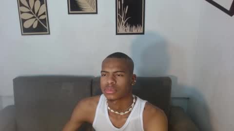 Snapshot of criss_zuri chatting on 09-25-25, 11:25 criss_zuri online show from 09-25-25, 11:25