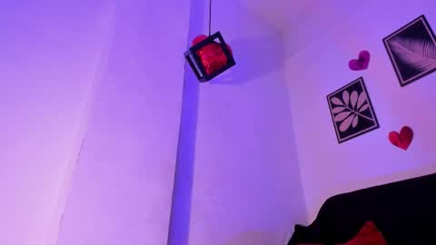 Snapshot of criss_zuri chatting on 02-16-26, 01:51 criss_zuri online show from 02-16-26, 01:51