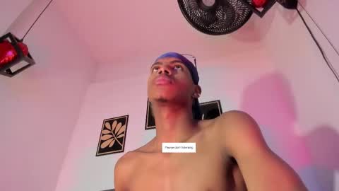 Snapshot of criss_zuri chatting on 03-12-26, 11:49 criss_zuri online show from 03-12-26, 11:49