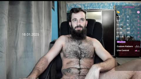 Snapshot of crissstud chatting on 01-15-25, 10:46 Criss online show from 01-15-25, 10:46