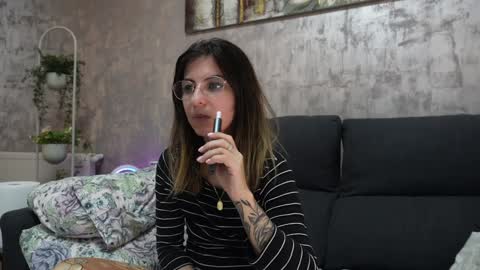 crissy_love online show from 12-11-24, 09:41