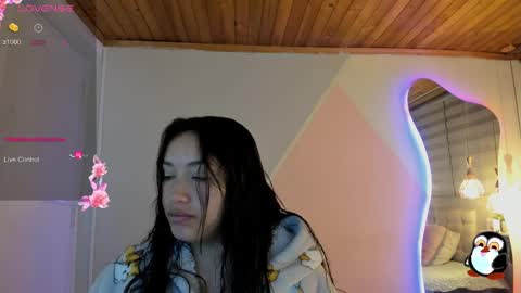 Snapshot of cristal__hot_1 chatting on 05-16-26, 05:37 Cristal online show from 05-16-26, 05:37