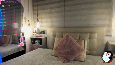 Snapshot of cristal__hot_1 chatting on 06-13-26, 04:43 Cristal online show from 06-13-26, 04:43