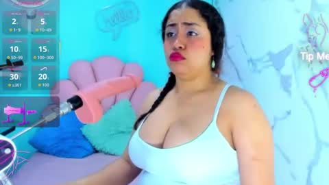 Snapshot of cristal_horny19 chatting on 07-11-26, 01:41 Milena online show from 07-11-26, 01:41