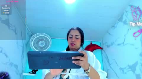 Snapshot of cristal_horny19 chatting on 07-24-26, 01:58 Milena online show from 07-24-26, 01:58