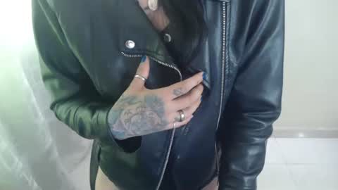 Snapshot of cristal_jayan chatting on 03-04-26, 06:58 HI online show from 03-04-26, 06:58