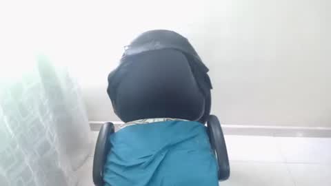 Snapshot of cristal_jayan chatting on 03-05-26, 04:25 HI online show from 03-05-26, 04:25