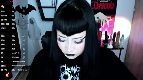 Snapshot of cristal_kosh chatting on 02-05-26, 09:19 Cris online show from 02-05-26, 09:19