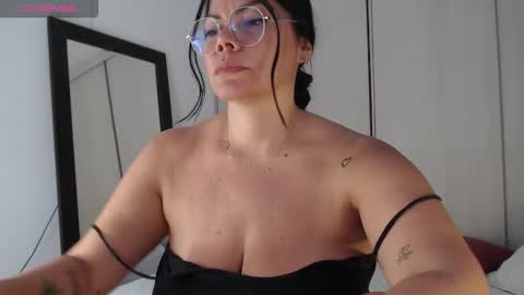 Cristal  online show from 09-17-25, 04:19