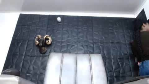 Snapshot of cristal_smith06 chatting on 03-05-26, 12:34 Hanna online show from 03-05-26, 12:34