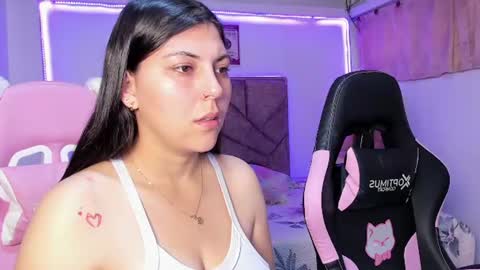 Snapshot of cristal_smith20 chatting on 07-30-26, 12:04 cristal_smith20 online show from 07-30-26, 12:04