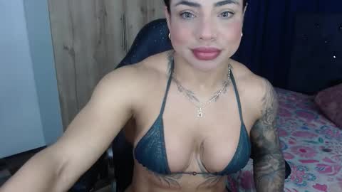 Natalie                      online show from 05-09-26, 04:17